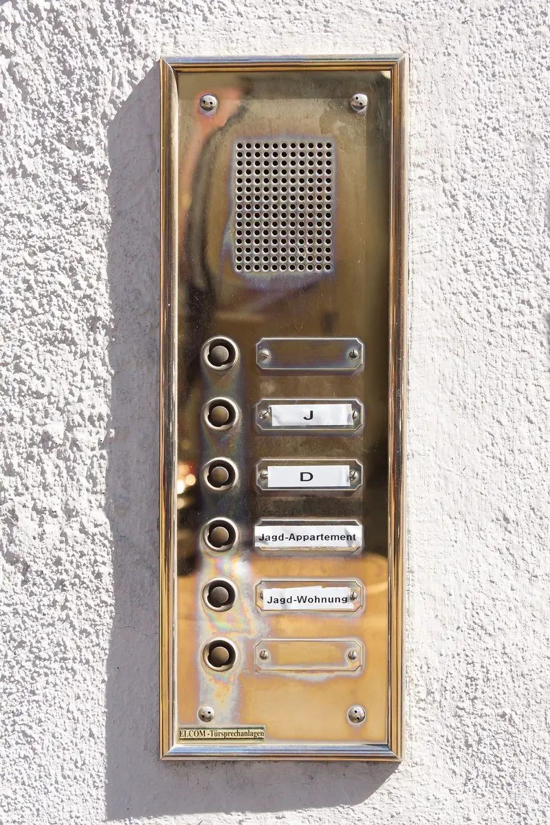 Guide to intercom systems